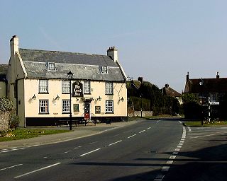 The Lamb Inn © Neil Rogers-Davis