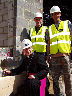 Copyright: Neil Rogers-Davis, 2008