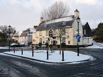 The Lamb Inn, The Square