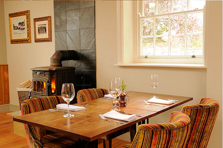 Photo: © Robin Newbon, 2012