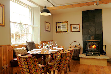 Photo: © Robin Newbon, 2012